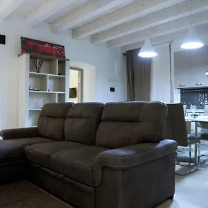 Maniace Apartment Syracuse